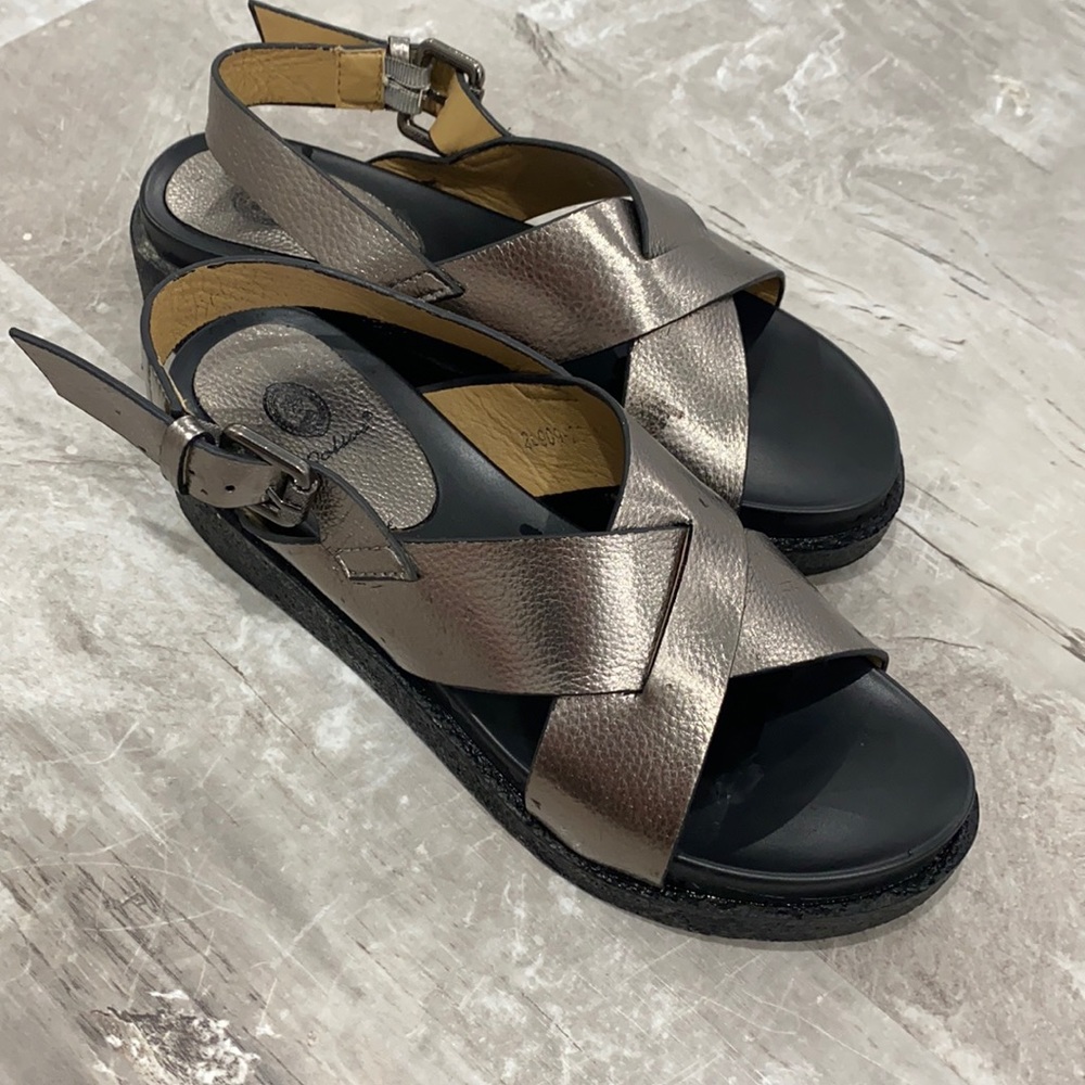 Comfortable Sandals - image 1